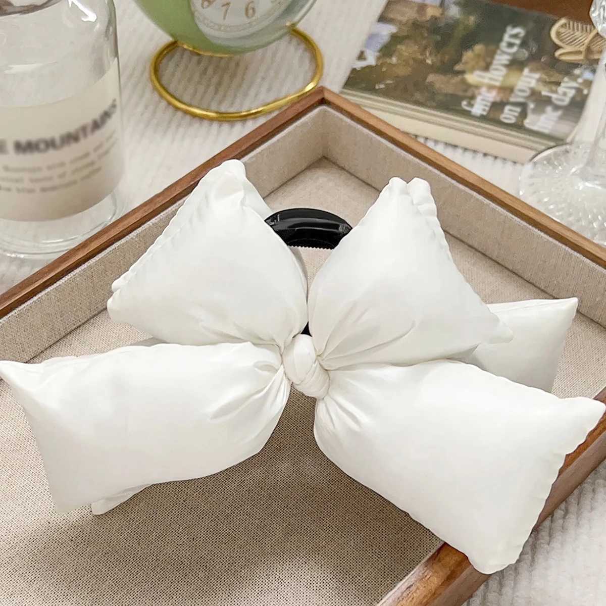 1pc/2pcs Black Leather Cotton Stuffing Bow Claw ClipLarge Jaw Clips for Thick HairNo-slip Fashion Winter Hair Accessory H260402