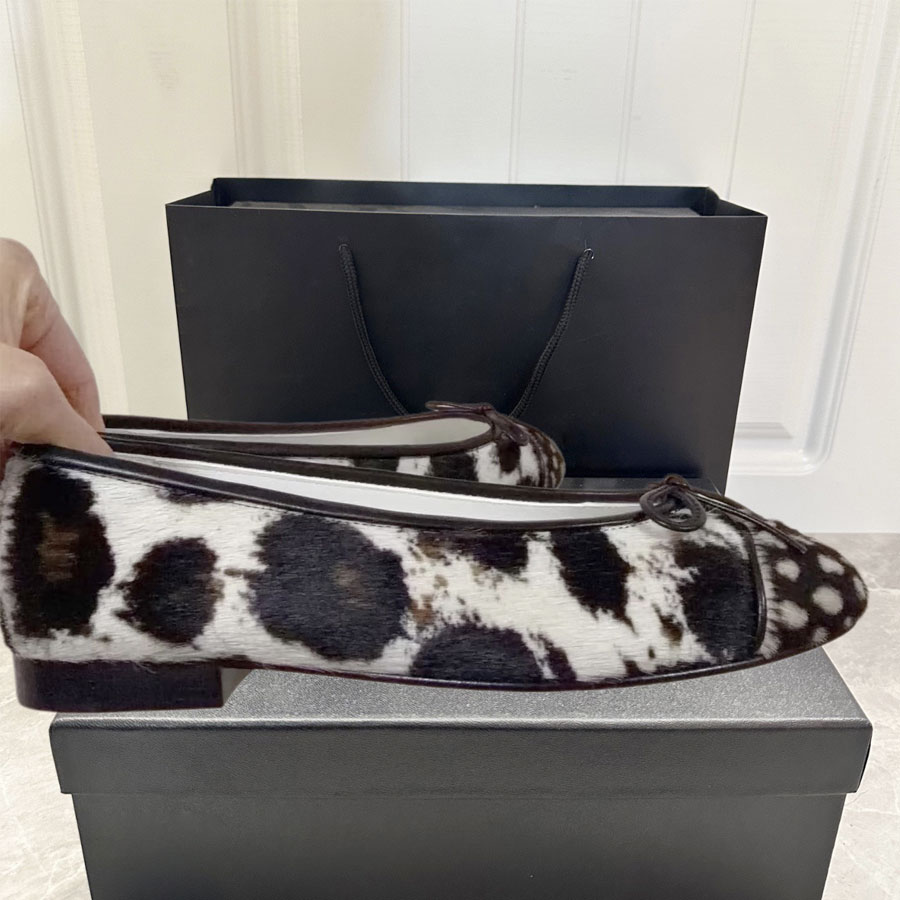 New Denim blue Round toes Suede bow Bowtie Ballet flats shoes loafers Flat dress slip on ballerina shoes Luxury designer shoes womens Vacation office shoes