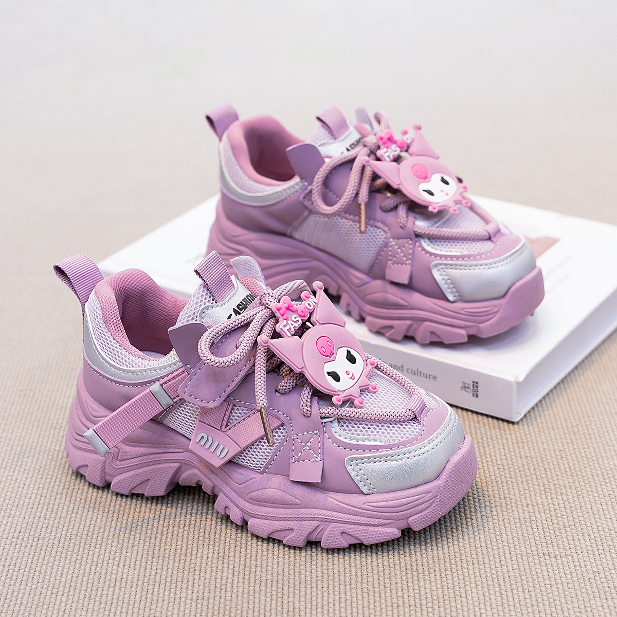 Kids Chunky Sneakers for Girls Cartoon Breathable Casual Sports Shoes Non-slip Running Shoes for Children Lightweight Breathable Walking Shoes for Lit