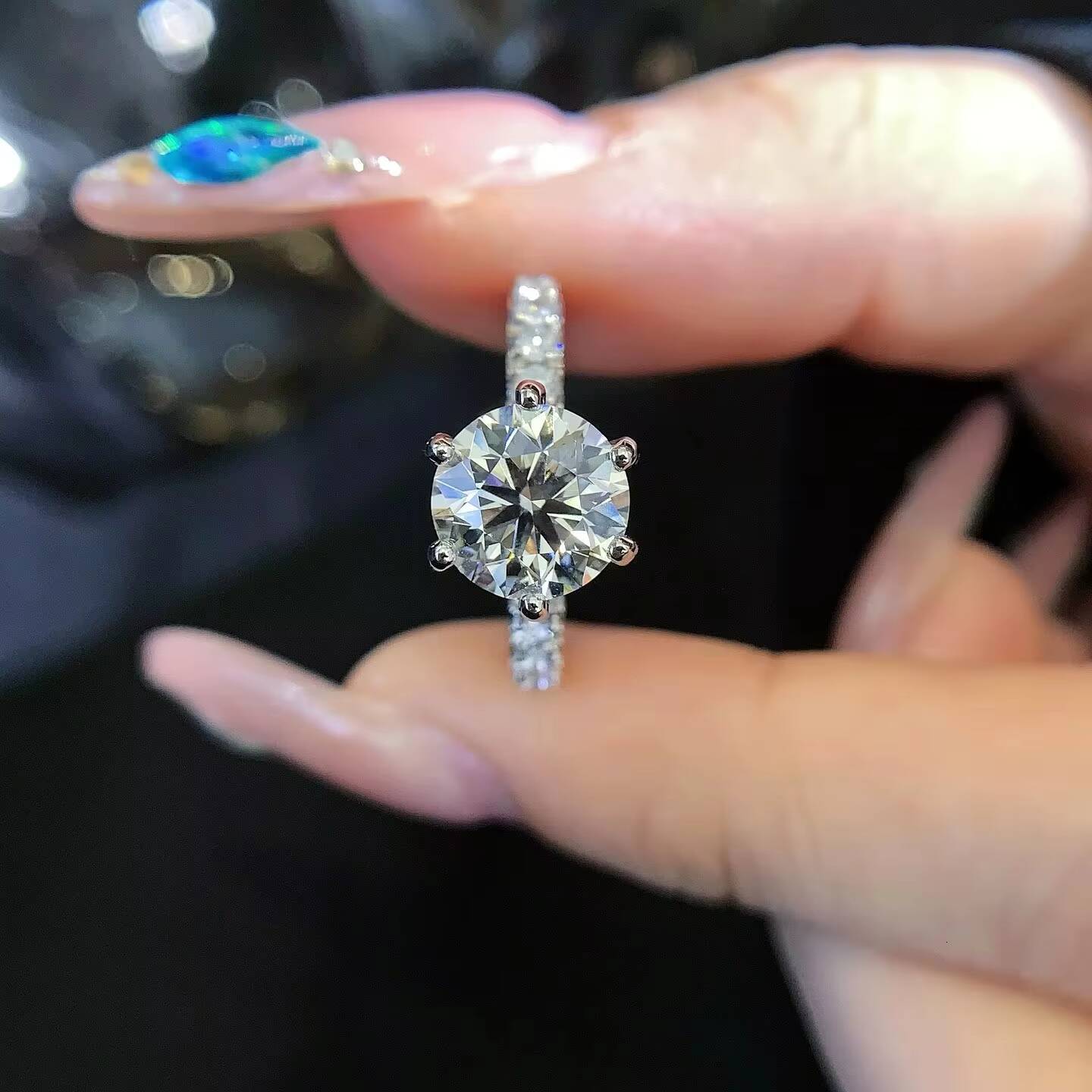 PT950 18K Gold Luxury Womens Wedding Ring 1 Ct Round-Cut Lab-Grown Diamond IGI Certified Fashion Rings