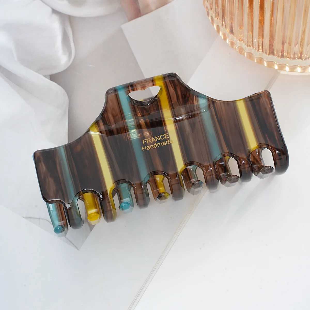 1pc New striped contrasting grip clip large shark clip hair clip womens back of the head hair grip clip headband H260402