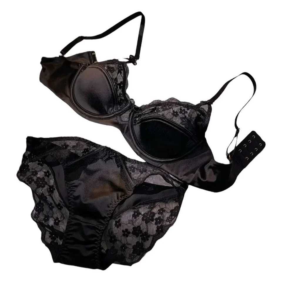 Lace Floral Bra Set Thin Section Breathable Small Breasts Gathered Collect Side Breasts Glossy Solid Color Underwear Set Z260402
