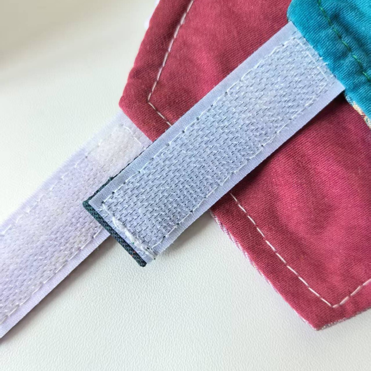 Pet Cape Jk Style Magic Tape British Plaid Elegant Medal Decor Neck Warmer Scarf For Dogs And Kittens