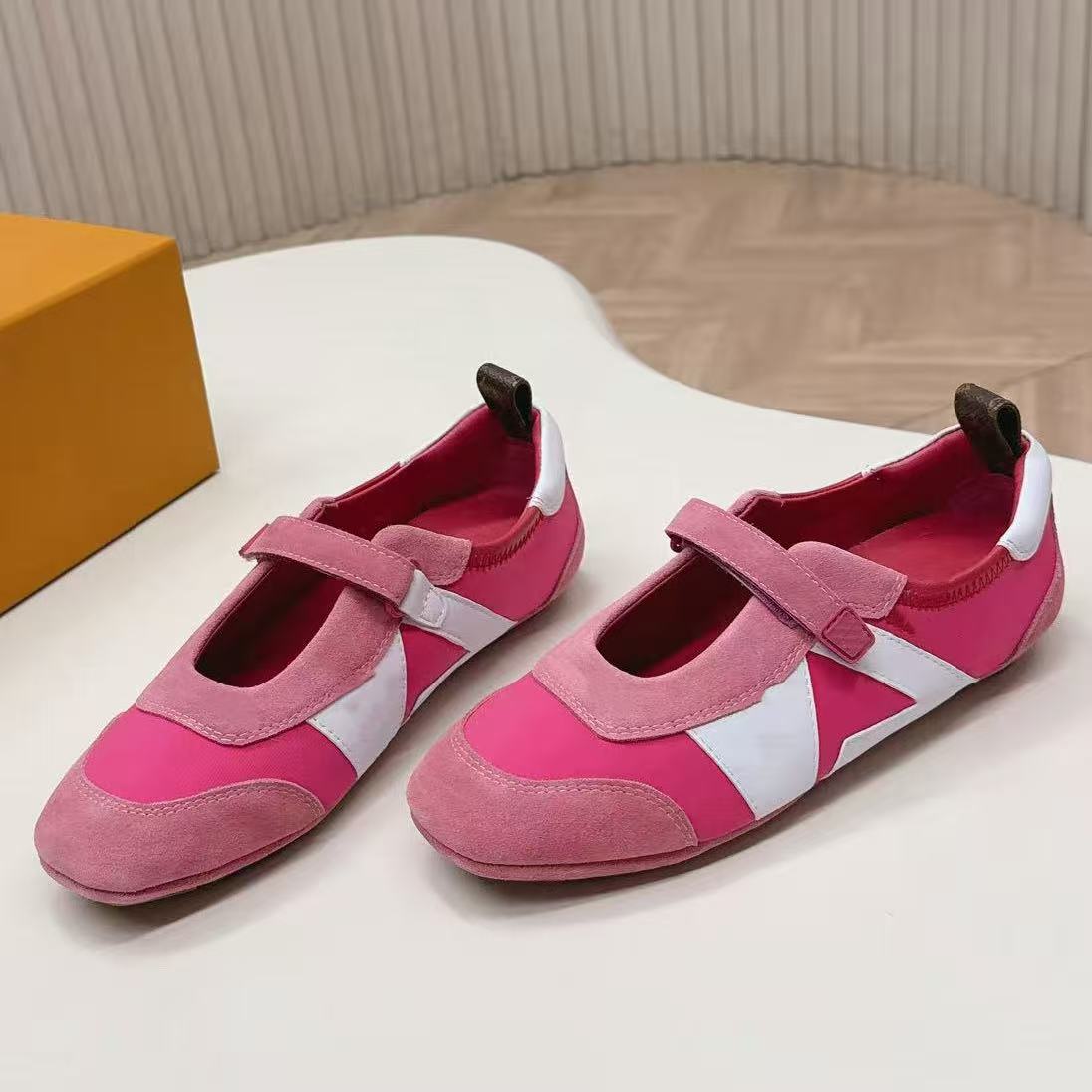 Luxury brand women Loafers Mary Jane Sneakerina designer Lady cool suede calf leather upper comfortable casual womans flat shoes nylon buckle top quality