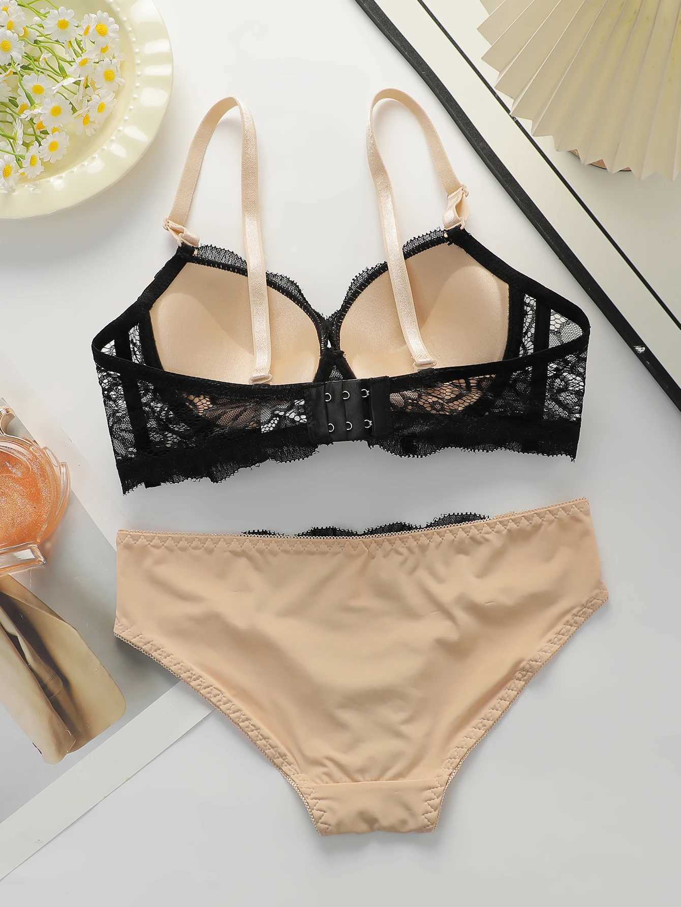 Skin Color Lace Underwire Bra and Panty Set Push Up Plunge Bras Bralette Women Lingerie Sets Comfortable Lady Intimates Z260402