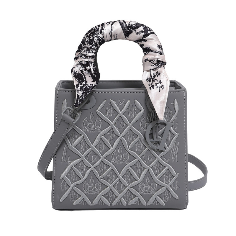 2026 Summer New Embroidered Versatile Designer Lady Bag Fashion Silk Scarf Casual Trendy Handbag for Women