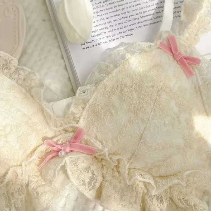 French retro Lolita lace fringed bra without steel rings sweet Japanese-style bra cover Z260402