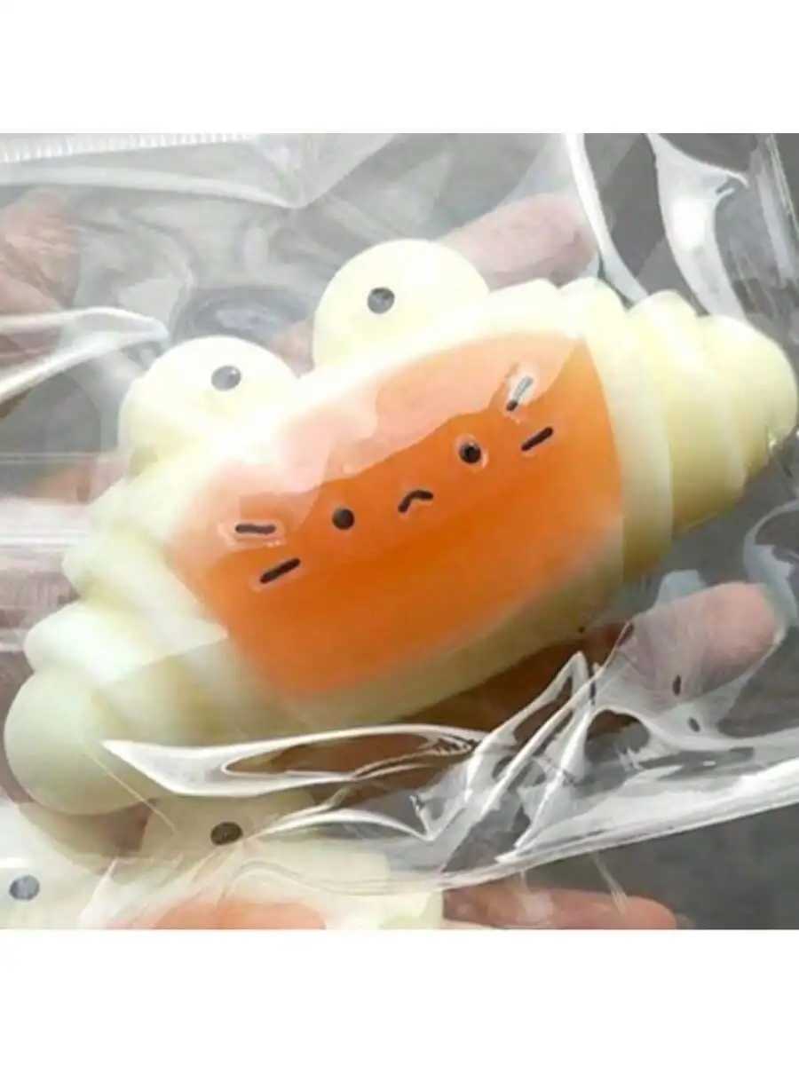 1-piece simulated caramel croissant squeezable toy food-grade silicone handmade stress-relieving squeeze toy high-appearance f H260402