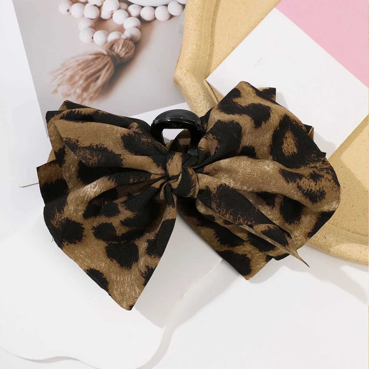 1pc Elegant Leopard Print Bow Hair Claw for Women Girl Hair Accessories Ponytail Hairpin Barrettes Hairgipper Headdress Gift H260402