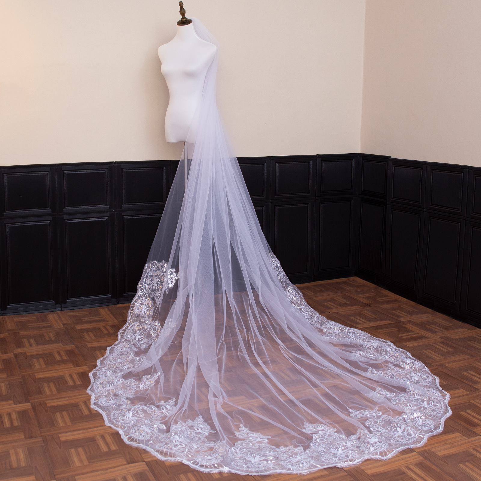 Wide Bridal Veil with Comb for Wedding Photo Studio Accessories Long Trailing Bridal Veil BV23241126