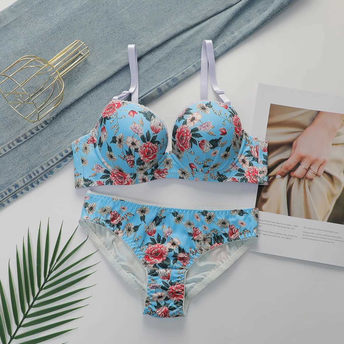 2-Pieces High quality Womens Flower Printed Bra Underwear Set Womens Autumn/Winter New Underwear A2173 Z260402
