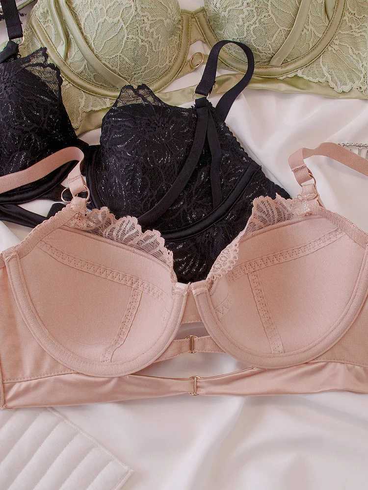 Anime Lace Bra Set Push Up Underwire Japan Kawaii Hollowed Bralette Small Chest Sheer Thin Cup Pure Girlish Lingerie Set Z260402