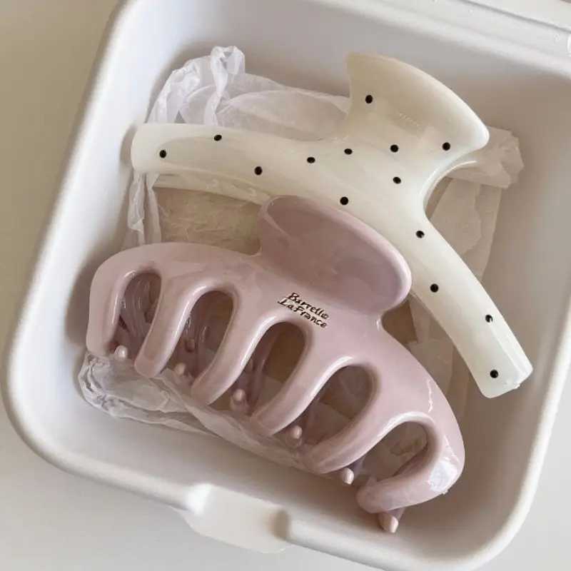 Korean Large Size Acrylic Dragon Bone Shark Hair Clip French Style Polka Point Arc Back of Head Hair Claw Clamp Hair Accessories H260402