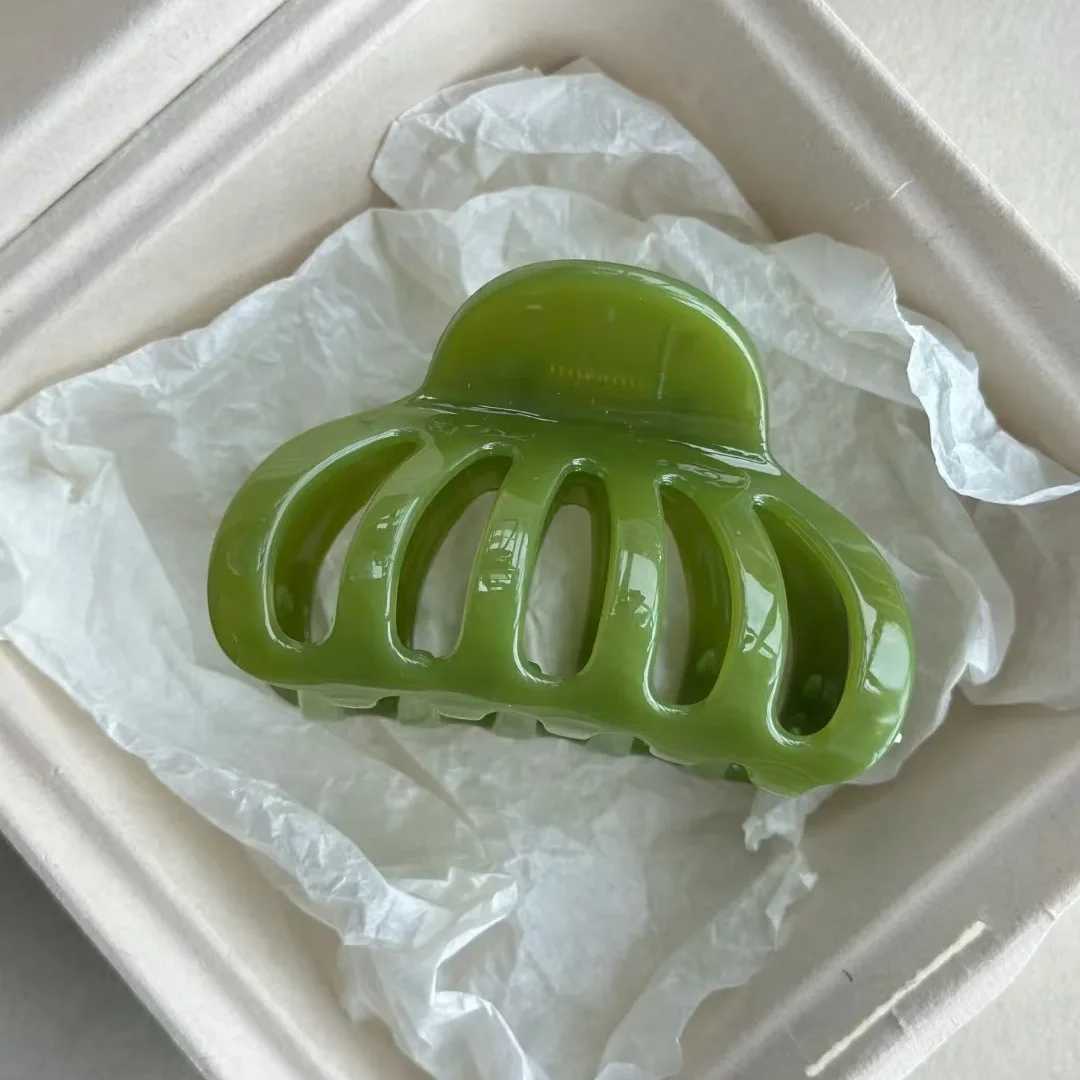 French Style Pumpkin Large Hair Claw Clips Geometry Hollow Hair clamp Classy Hairgrip Ponytail Clip hair Accessories For Women H260402