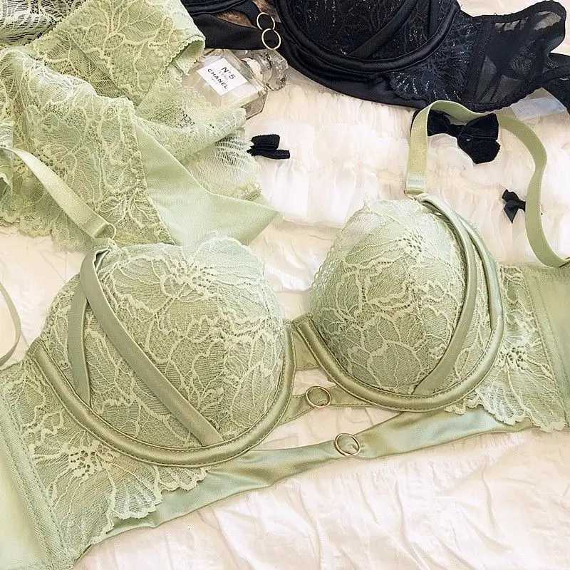 Hollow Lace Bra Set Large Breasts Gathered Comfortable Soft Steel Ring Top Support Anti-Sagging Breathable Thin Bra Set Z260402