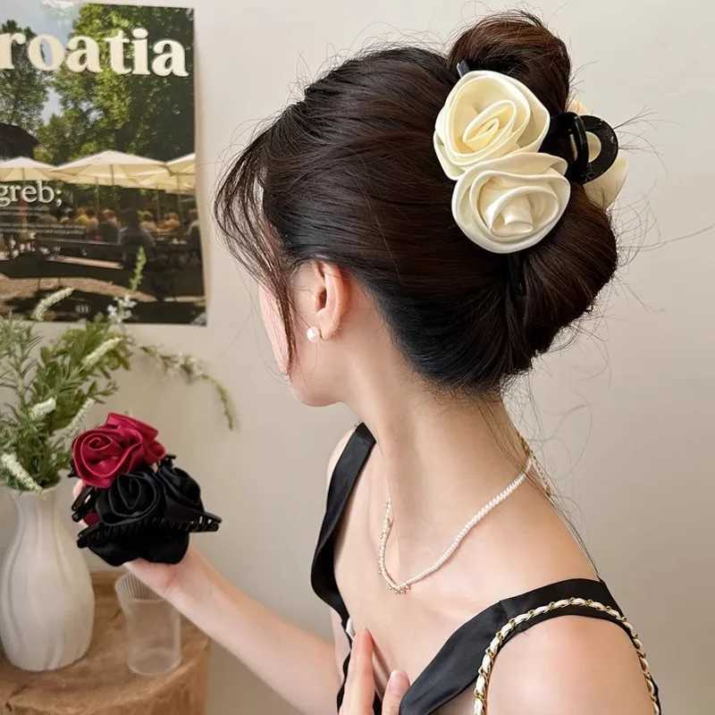 Retro Solid Color Fabric Rose Hair Clip for women Elegant Shark Clip Fashion Girls Hair claw Hair accessories H260402