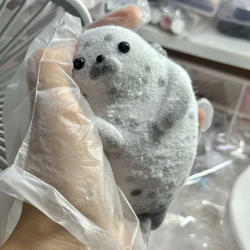Kawaii Squishy Seal Squeeze Toys Super Soft Pinching Fingertip Toy Slow Rebound Antistress Gift Stress Relief Adult Sensory Toy H260402