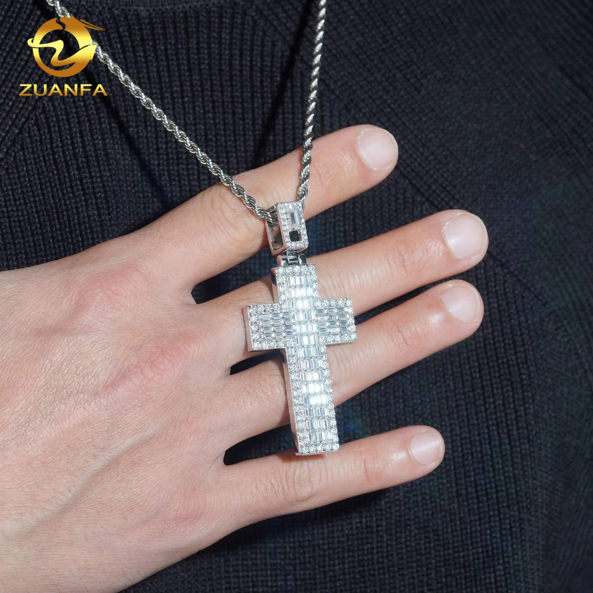 Baguette Cut Diamond Fine Hip Hop Moissanite Jewelry Iced Out Solid Back Cross Pendant 925 Silver VVS Moissanite Pendant