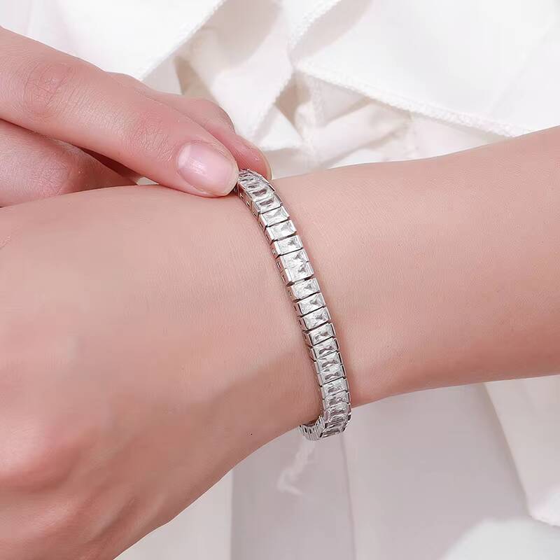 Minimalist Fine Emerald Cut 35MM VVS1 GRA Moissanite Jewelry 925 Silver Rhodium Plated 04CT Moissanite Tennis Bracelets Unisex