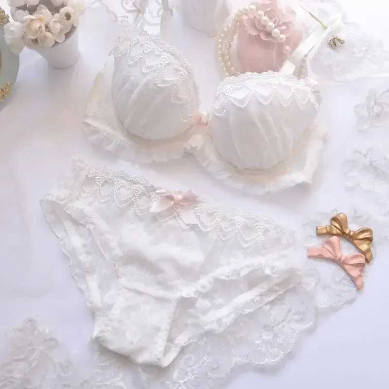 Japanese Water-soluble Embroidery Thin Cup Girl Cute Gathering Lingerie Set Large Bra Set Z260402