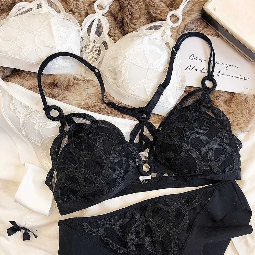 Underwear Set for Women French Ultra-thin Lace Bra Set Fashion Comfort Lingerie Briefs with Thong Female Mesh Brassiere Z260402
