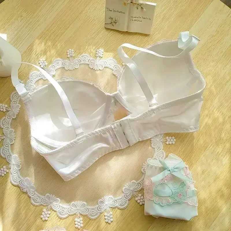 Japanese Embroidered Ribbon Underwear Cute Girlfriend Girls Gather Comfortable Bra Set Z260402