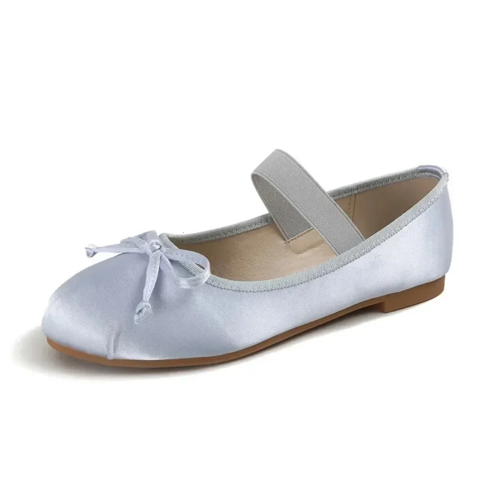 Ballet Flats Women Shoes 44 Mary Jane Shoes Round Toe Womens Shoe Bow Silk Satin Flats Women Shoes Plus Size 33-44 Valentine 260424