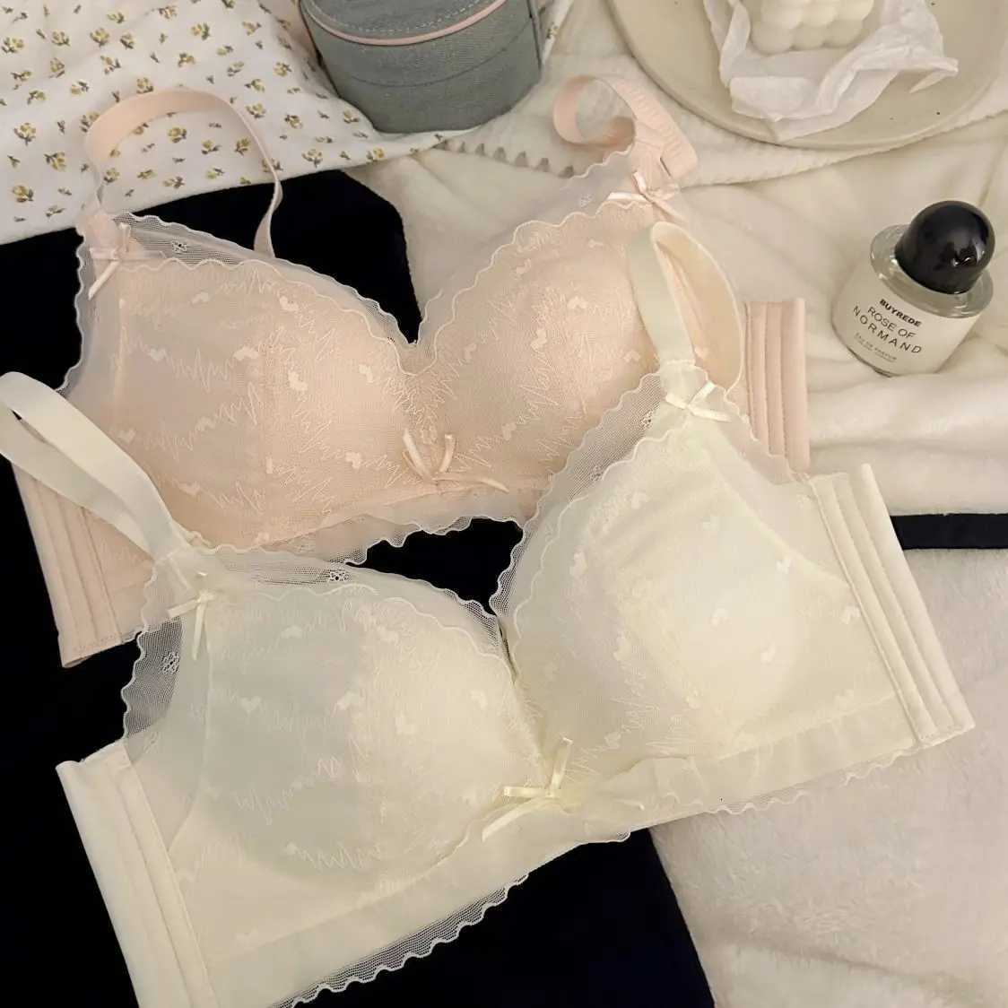 Lace Heart-Shaped Thin Seamless Bra Set with Small Chest Gathered on Top and Anti Sagging Support Without Steel Ring Bra Set Z260402