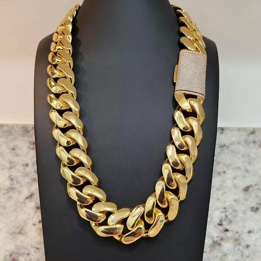 Hip Hop Jewelry 18k Rose Gold Gold Plated Big Chain 20mm Miami Cuban Link Chain Bracelet Cuban Men Moissanite Clasp