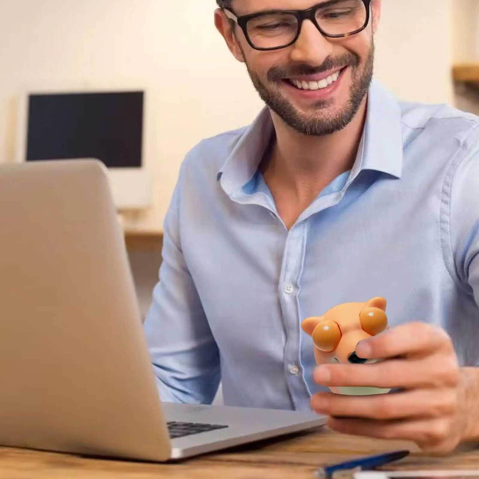 Soft Squeeze Toys Adorable Fidget Dog Squeeze Model With Pop-Out Eyes Party Favor Ultra-Soft Prank Pinch Toys For Children Teens H260402