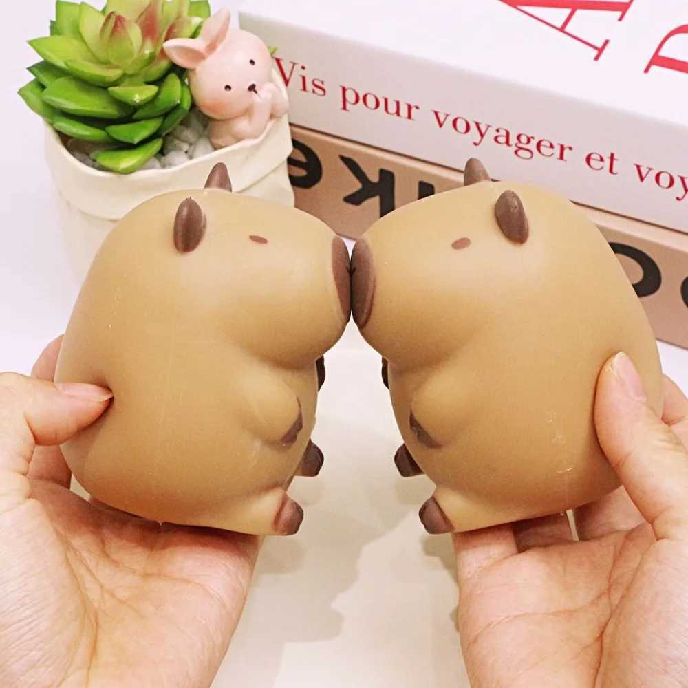 Cartoon Capybara Squeeze Toys Creative Pinch Slow Rebund Decompression Toys Fingertip Flour Animals Fidget Sensory Toy H260402