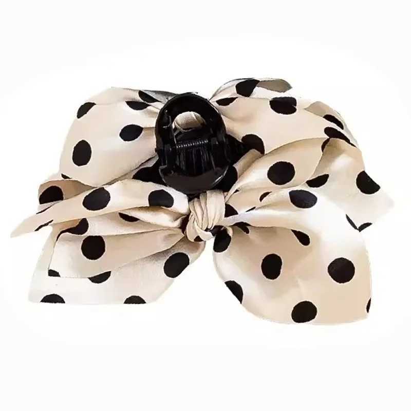 Gentle French Polka Dot Big Bow Grab Clip Womens Back of The Head 2025 New High-end Hairpin Shark Clip Headgear H260402