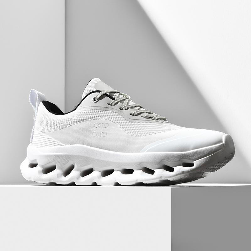 2026 summer new lightweight casual and comfortable designer running shoes fashionable and trendy sports shoes for men