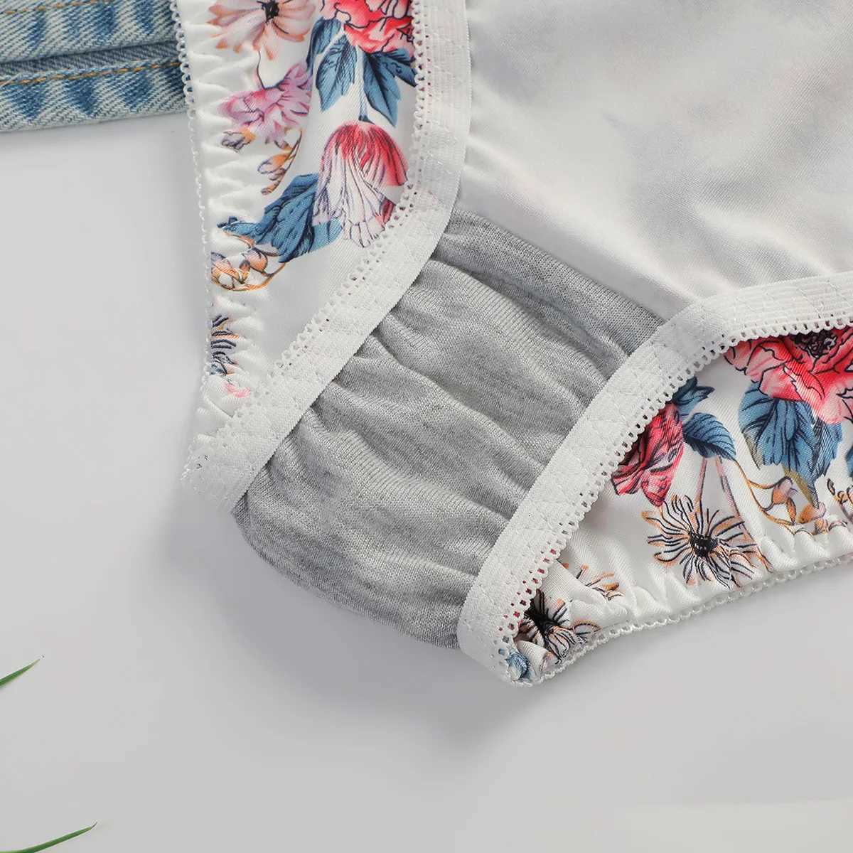 Women Floral Print Bra and Panty Set Push Up Underwire Lingerie Set Comfort Full Cup Bras and Brief for Everyday Z260402