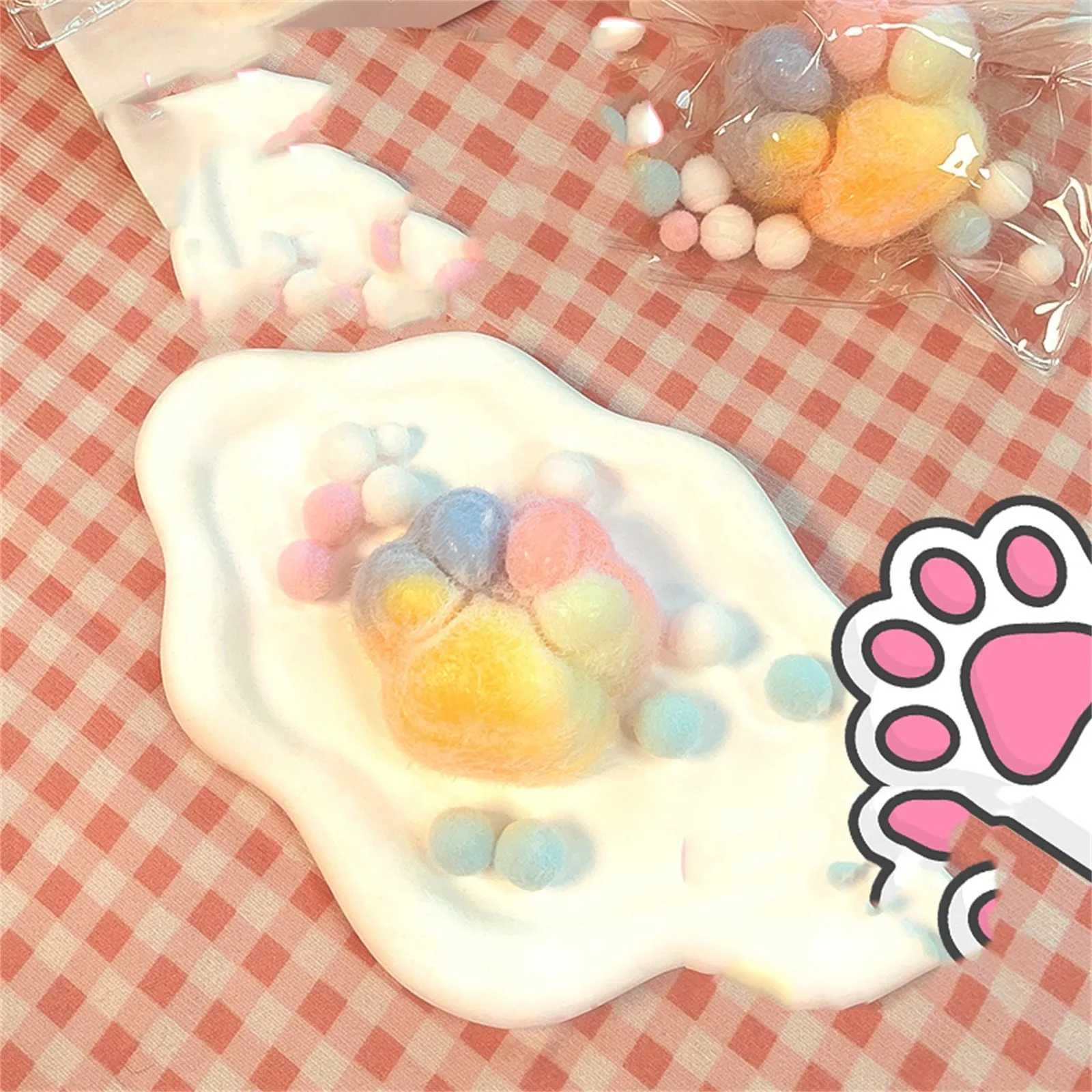 Big Cat Paw Pinch Decompression Toy Squeeze Toy Slow Rebound Stress Relief Cat Claw Toy H260402