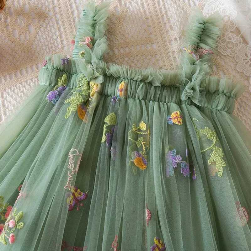 Summer New Sweet Girls Little Sling Dress Childrens Bow Floral Embroidery Mesh Tutu Princess Dress Baby Girl Dress H260402