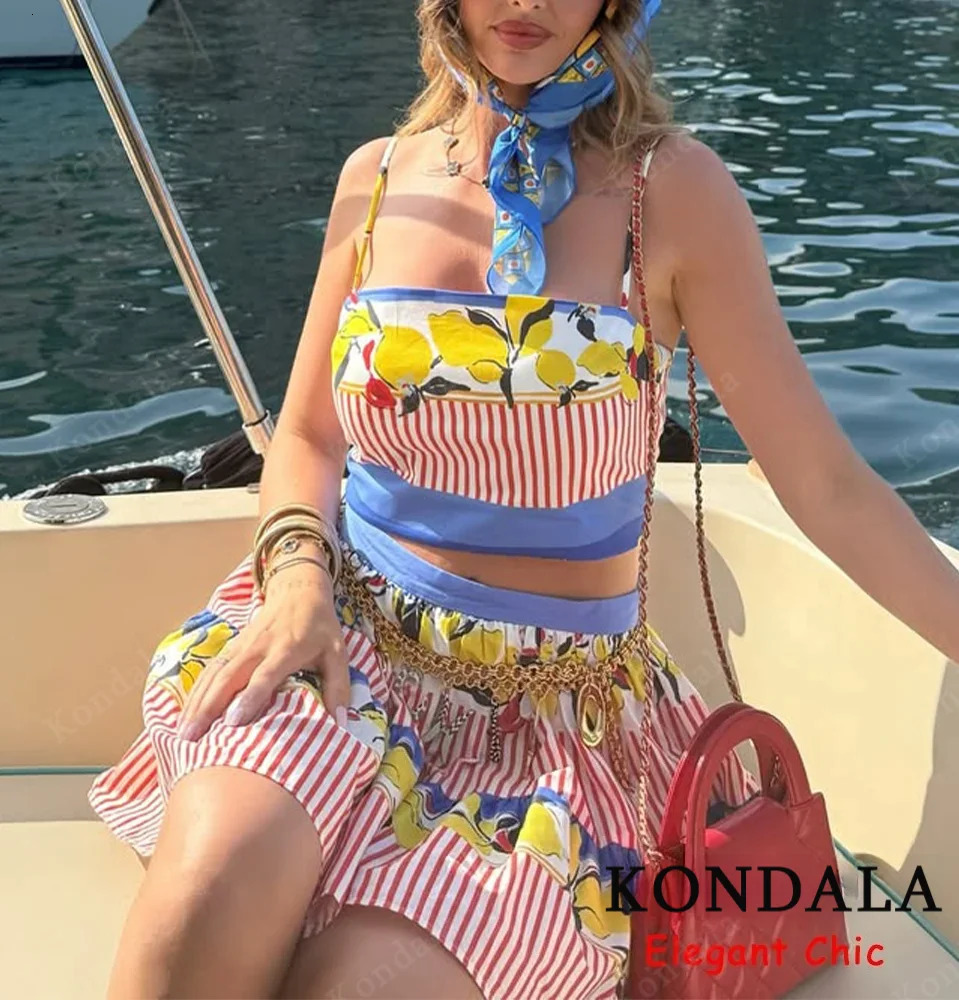 KONDALA Women Beach Sexy Printed Set Creative Graffiti Short Suspender Top Pleated Mini Skirt Spring Fall Party 260402