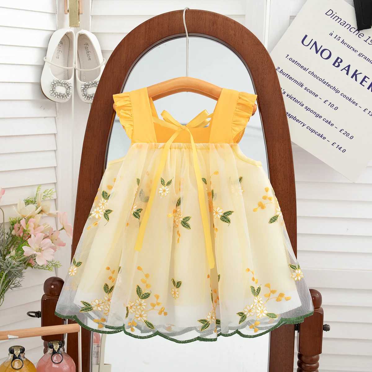 0-3 Year Old Baby Girl Princess Dress Summer New Sweet Flower Embroidered Chiffon ChildrenS Sleeveless Clothes H260402