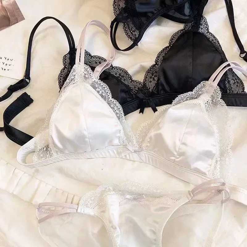 French satin girl ultra-thin lace summer breathable bra set Z260402