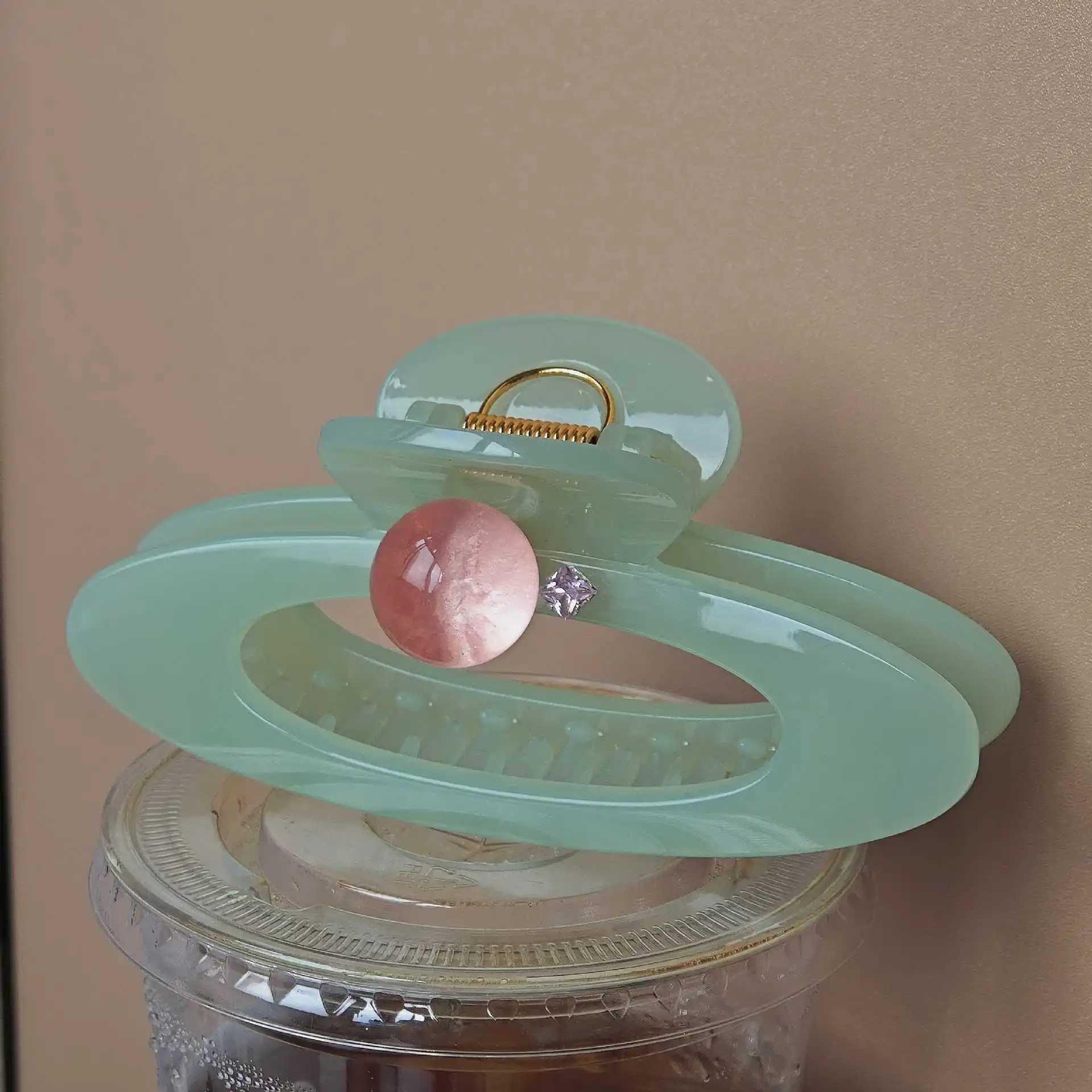 muweordy Mint green oval Hollow Out Hair Claw Clip with Pink Round Bead creative Planet Shape hair clips Sweet Hair Accessories H260402