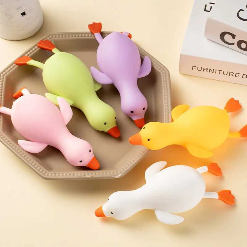 Duck Stress Toys Squeeze Vent Squishy Anti-stress Abreact Stress Ball Decompression Fidget Sensory Toys Christmas Party Gift H260402