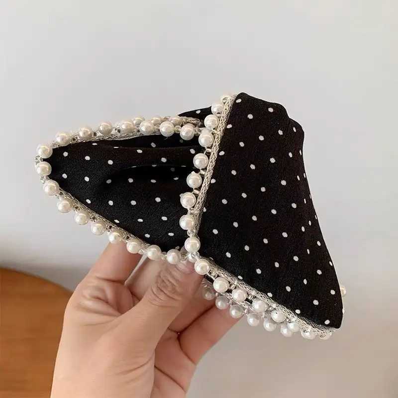1 Pcs Ladies Hair Grabs Polka Dot Pearl Elegant Sweet Gentle Fashionable Hair Claws Simple Versatile Hair Accessories For Girl H260402
