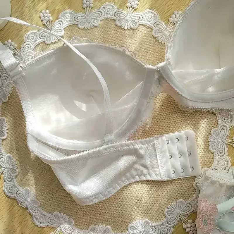 Japanese Embroidered Ribbon Underwear Cute Girlfriend Girls Gather Comfortable Bra Set Z260402