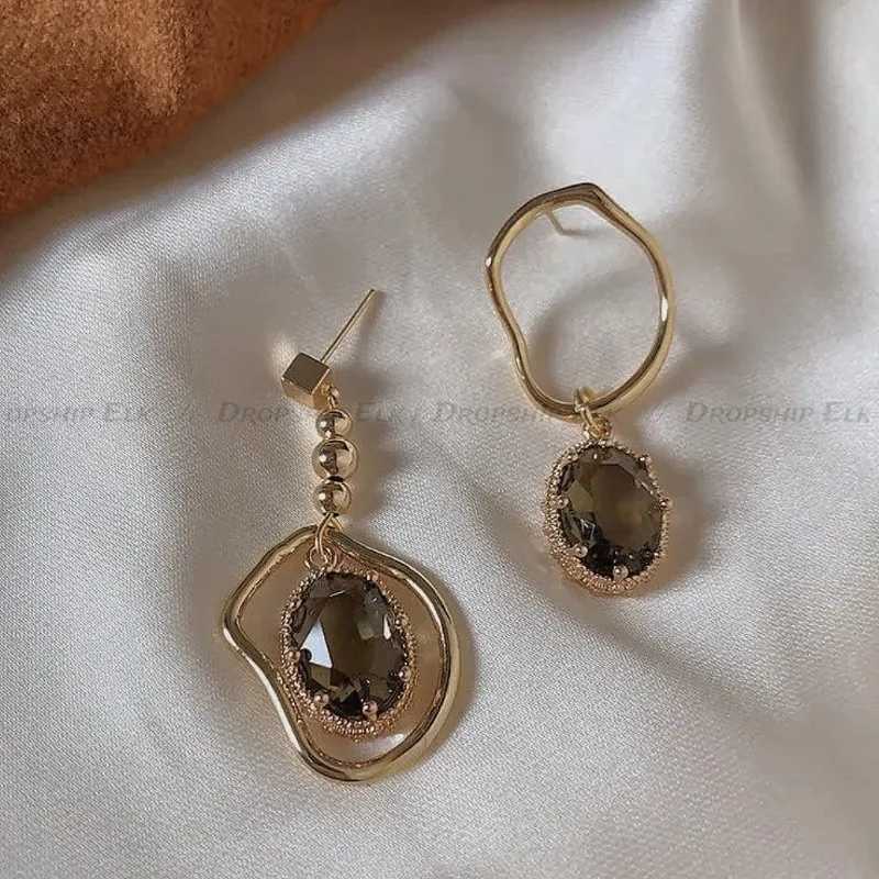 Elegant Freshwater Pearl Hoop Earrings For Women Luxury Vintage Tassel New Years Jewelry Accessories H260403