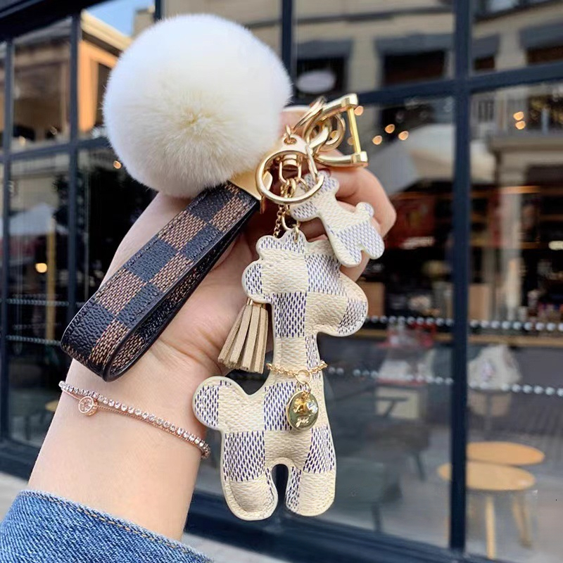 Giraffe Leather Keychain Stylish Car Keychain Minimalist Giraffe Leather Keychain - view 3