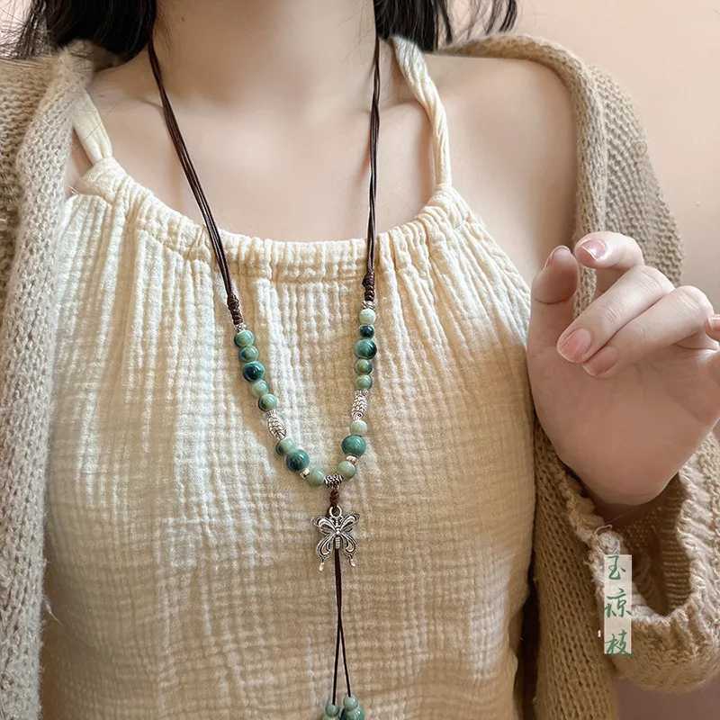 Vintage Ceramic Butterfly Pendant Necklaces for Women New Chinese Ethnic Style Long Adiustable Handmade Bead Chain Charm Jewelry H260403