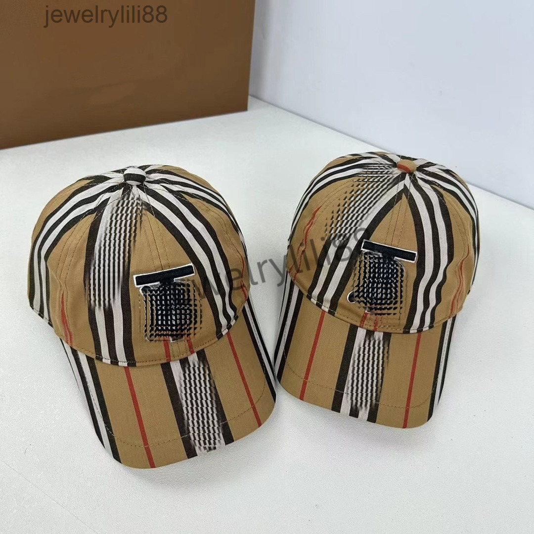 Mens Designer Baseball Cap Womens High Quality Classic Hats Unisex Adjustable Dome Outdoor Luxury Ball cap Summer Pure Cotton Fabric Over Burberrys Burberrys2KE07