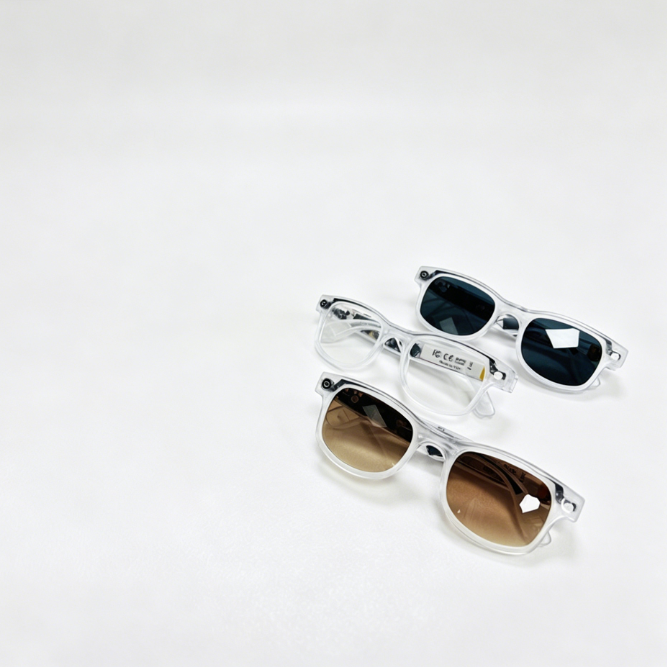 New 800W Camera AI Translation Smart Sunglasses with 4K Photo/Video Recording Waterproof for & Voice Assistant for Men And Women