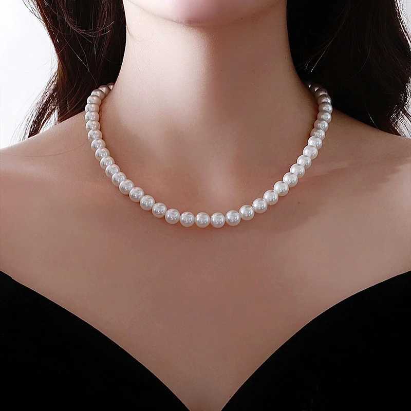 Fashion Elegant White Imitation Pearl Chokers Necklace For Women Men Wedding Banquet Necklaces Vintage Handmade Jewelry Gift H260403