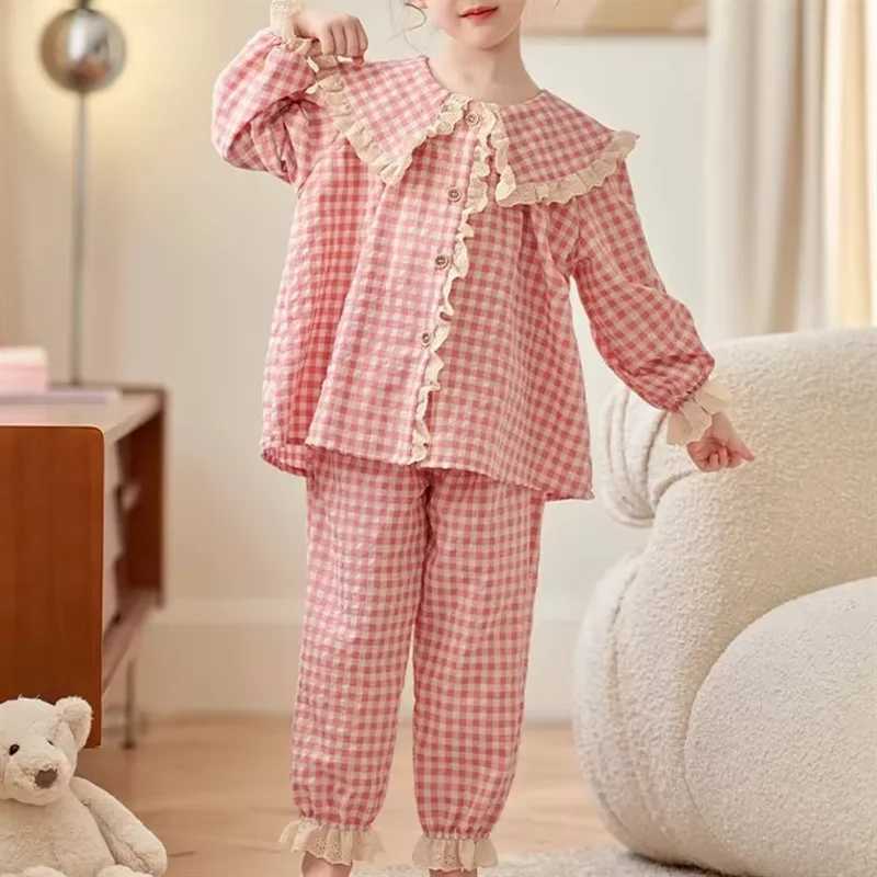 Girls Cute Checkered Pajama Set 2023 Autumn New Long Sleeve Doll Collar Childrens Stylish Home Clothes Trendy H260403